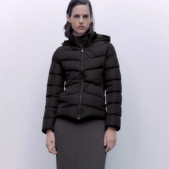 Zara Jackets & Blazers - NWT Zara Hooded Quilted Jacket